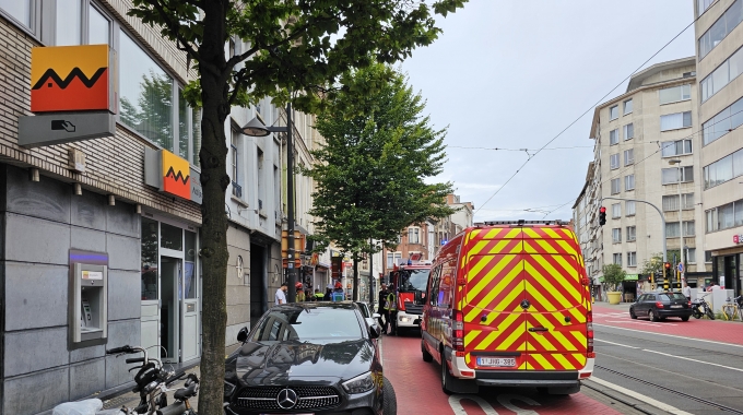 Brandweer rukt uit voor instabiele trap op Turnhoutsebaan